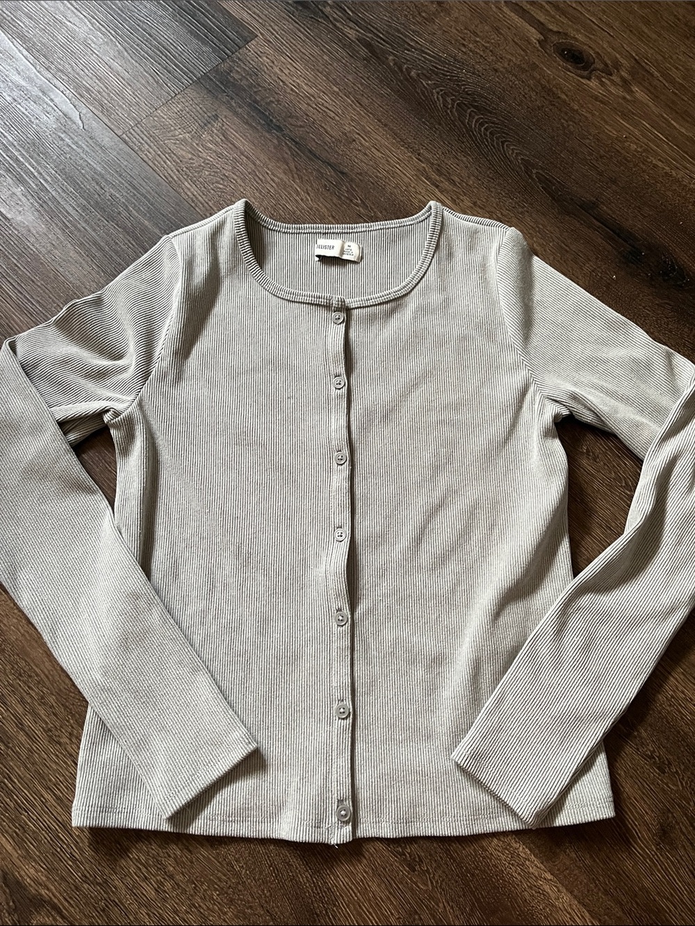 Hollister Light Gray Ribbed Button-Front Women's Top